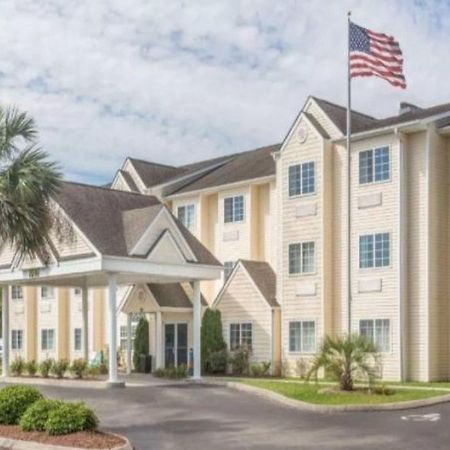 Microtel Inn & Suites By Wyndham Carolina Beach Buitenkant foto