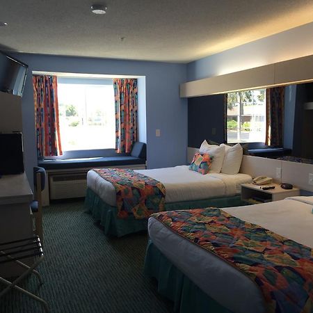 Microtel Inn & Suites By Wyndham Carolina Beach Buitenkant foto